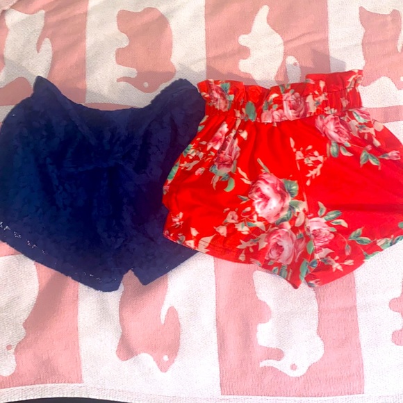 COPY - 2 Flirty feminine high waisted shorts (small) - Picture 2 of 4